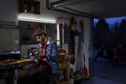 Obrázek produktu LED žárovka Vintage 1906 E27 OSRAM 4W (28W) teplá bílá (2000K) Retro Filament Gold Globe200 stmívatelná 1