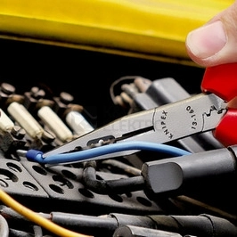Obrázek produktu Multikleště Knipex 13 01 160 elektroinstalační 160mm 3
