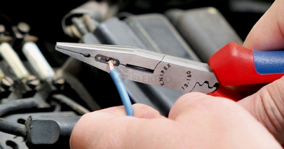 Obrázek produktu Multikleště Knipex 13 01 160 elektroinstalační 160mm 4