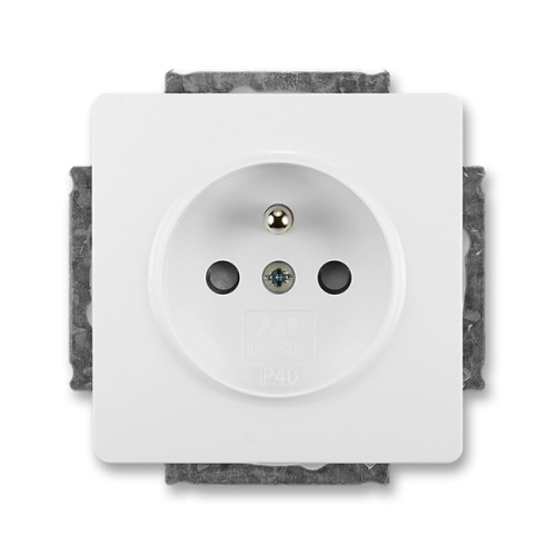 ABB Swing (L) zásuvka jasně bílá 5518G-A02359 B1 s clonkami