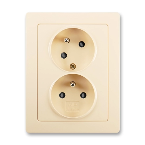 ABB Swing L dvojzásuvka krémová 5513J-C02357 C1 s clonkami
