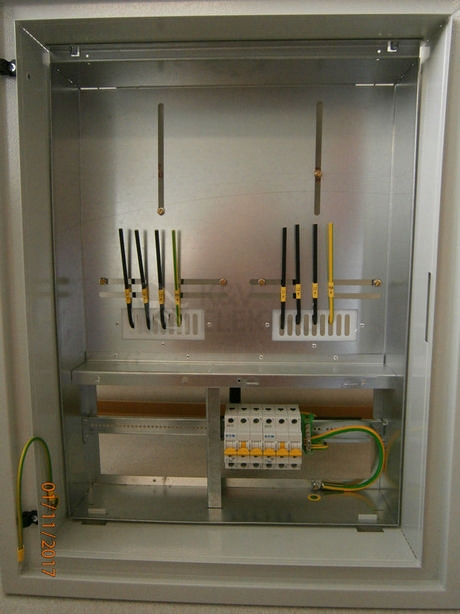 Obrázek produktu  Elektroměrový rozvaděč RE20U/Z-KV B25/3 zapuštěný bílý 4
