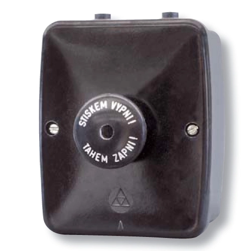 ABB spínač trojpólový stiskací 35303-71 černá 16A 400V (obrázek 3)