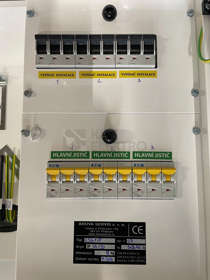 Obrázek produktu Elektroměrový rozvaděč AROVA SERVIS ES 5.1 3x25A/3 bílý s vypínači pro PRE 2