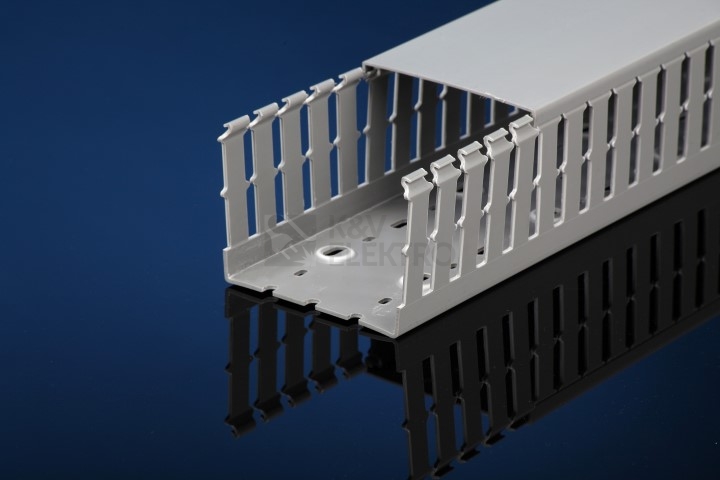 Obrázek produktu Rozvaděčový kanál s úzkou perforací IBOCO T1-E 100X60 G (2m) 01140 0