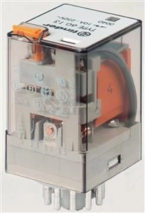 Obrázek produktu Spínací relé paticové Finder 3P (třířadé) 10A 230VAC 60.13.8.230.0040 0