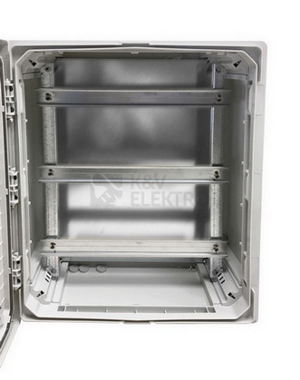 Obrázek produktu Montážní rám Famatel MAGNA pro DIN lištu s modul. krytem pro skříň I-39145 2