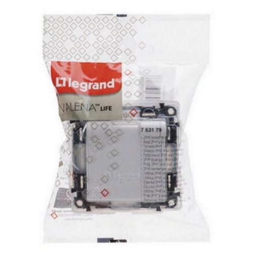 Legrand Valena LIFE zásuvka IP44 bílá s clonkami 753179 (obrázek 5)