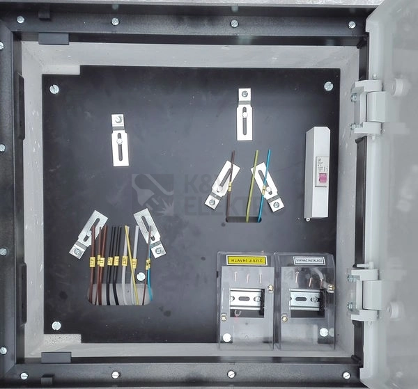 Obrázek produktu Elektroměrový rozvaděč pro fotovoltaiku DCK ER513/KVP7P-FV-QM šedý pro PRE 1