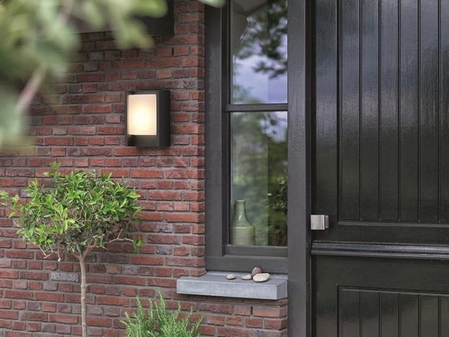 Obrázek produktu LED venkovní nástěnné svítidlo Philips Arbour 16460/93/16 6W 600lm 2700K teplá bílá 1