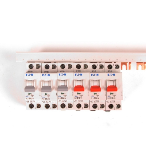 Propojovací lišta Eleman G/S-L1+N-L2+N-L3+N-1000/16P pro jističe s N polem 0,5modulu 1000364
