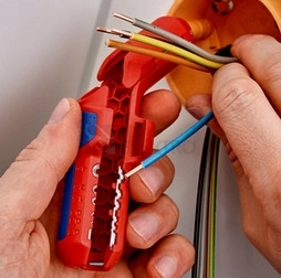 Obrázek produktu Odizolovací nůž Knipex 16 95 01 SB ErgoStrip univerzální 4