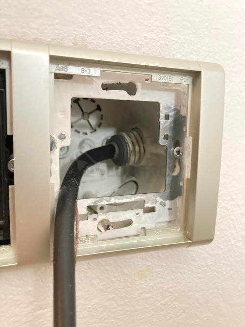 Obrázek produktu Vzduchotěsná zátka F-tronic E08 25mm 9930016 šedá 2