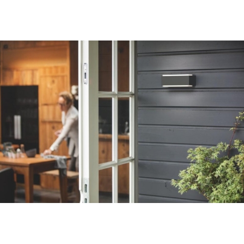 Venkovní nástěnné LED svítidlo Philips Stratosphere 16487/93/P0 9W 2700K teplá bílá IP44