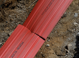 Krycí deska kabelu KD250 červená