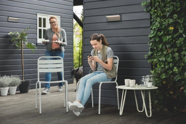 Venkovní nástěnné LED svítidlo Philips Bustan 16483/93/P0 4,5W 2700K teplá bílá IP44