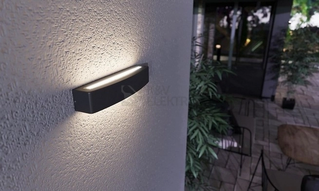 Obrázek produktu Nástěnné LED svítidlo Panlux BLOCO stříbrná PN42100014 2