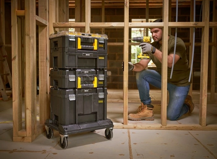 Obrázek produktu Pojízdná sada boxů na nářadí Stanley FatMax Tstak PRO-STACK FMST1-80107
1