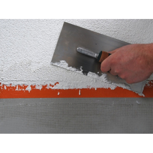 Fasádní maskovací páska UV na omítky Den Braven STRONG 50mmx25m oranžová B7061MA