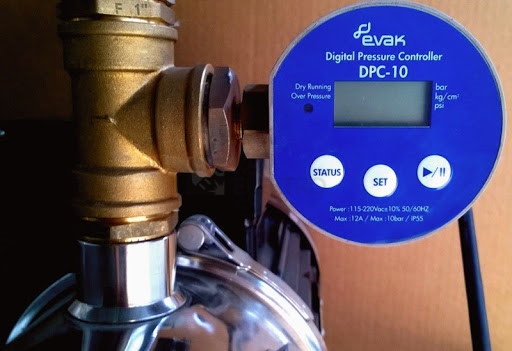 Obrázek produktu  Digitální tlakový spínač k čerpadlu EVAK DPC-10 0,01-10bar 1,5m kabel 1