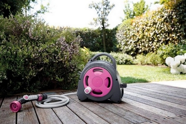 Obrázek produktu Navíjecí buben se zahradní hadicí G.F. Garden Aqua bag maxi 16,5m Fuxia 27-5608-FU 2