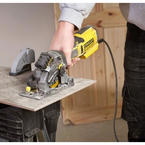 Kotoučová pila mafl Stanley FME380K 650W 89x10mm (obrázek 10)