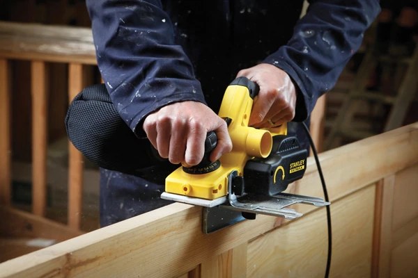 Obrázek produktu Elektrický hoblík Stanley FatMax FME630K 750W 82mm 1