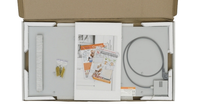 Obrázek produktu Keramický infrapanel Teploceramic Sunway TCMT RA 450W bílý s držáky ručníků
4