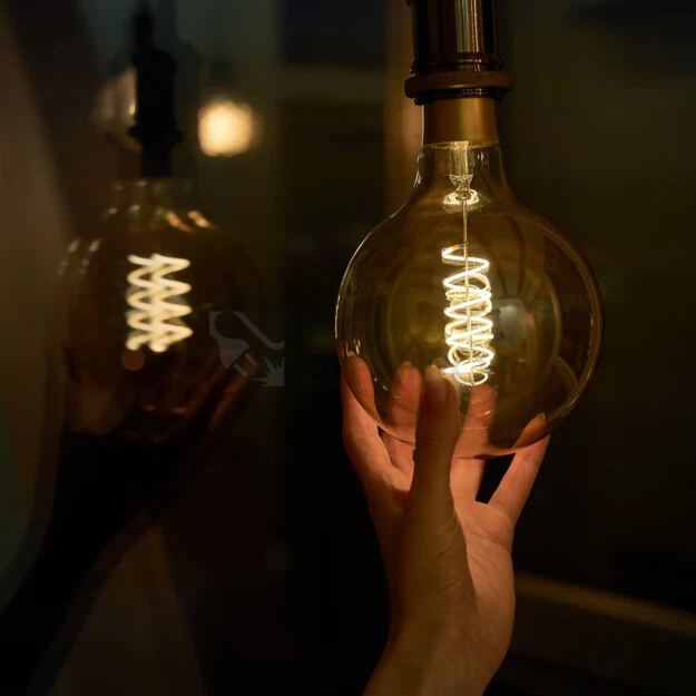 Obrázek produktu Chytrá LED žárovka E27 Shelly Vintage G125 Filament 4W (40W) 2700K WiFi stmívatelná 1