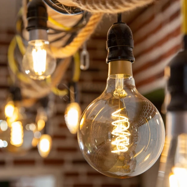 Obrázek produktu Chytrá LED žárovka E27 Shelly Vintage G125 Filament 4W (40W) 2700K WiFi stmívatelná 3
