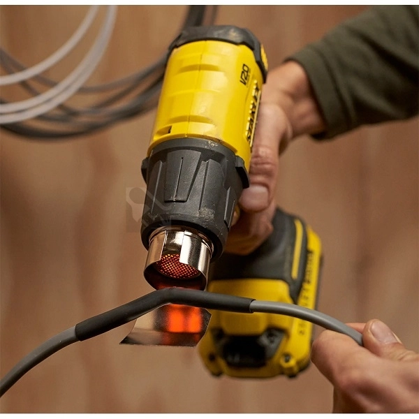 Obrázek produktu Aku horkovzdušná opalovací pistole Stanley FatMax V20 SFMCE530B 18V bezuhlíková bez nabíječky a baterie
2