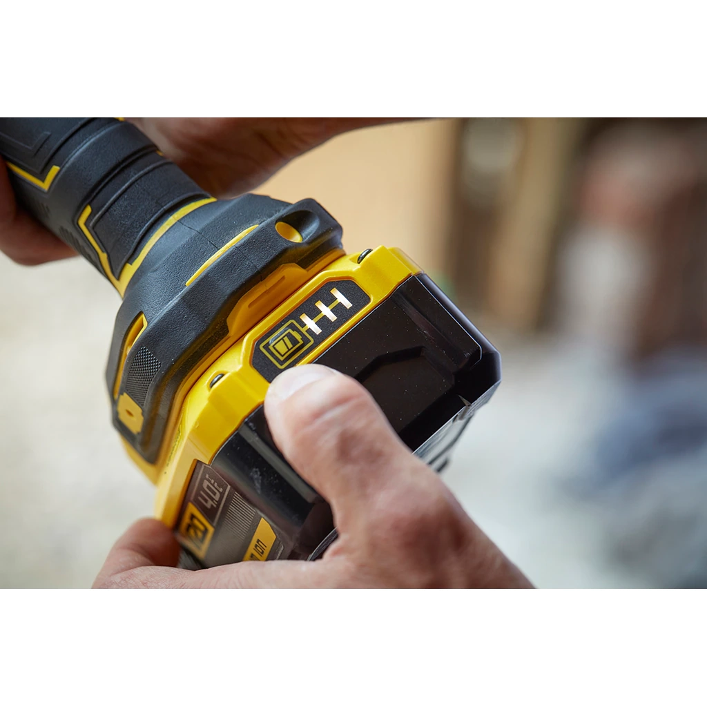 Aku úhlová bruska Stanley FatMax V20 SFMCG400B 18V 125mm bez nabíječky a baterie (obrázek 5)