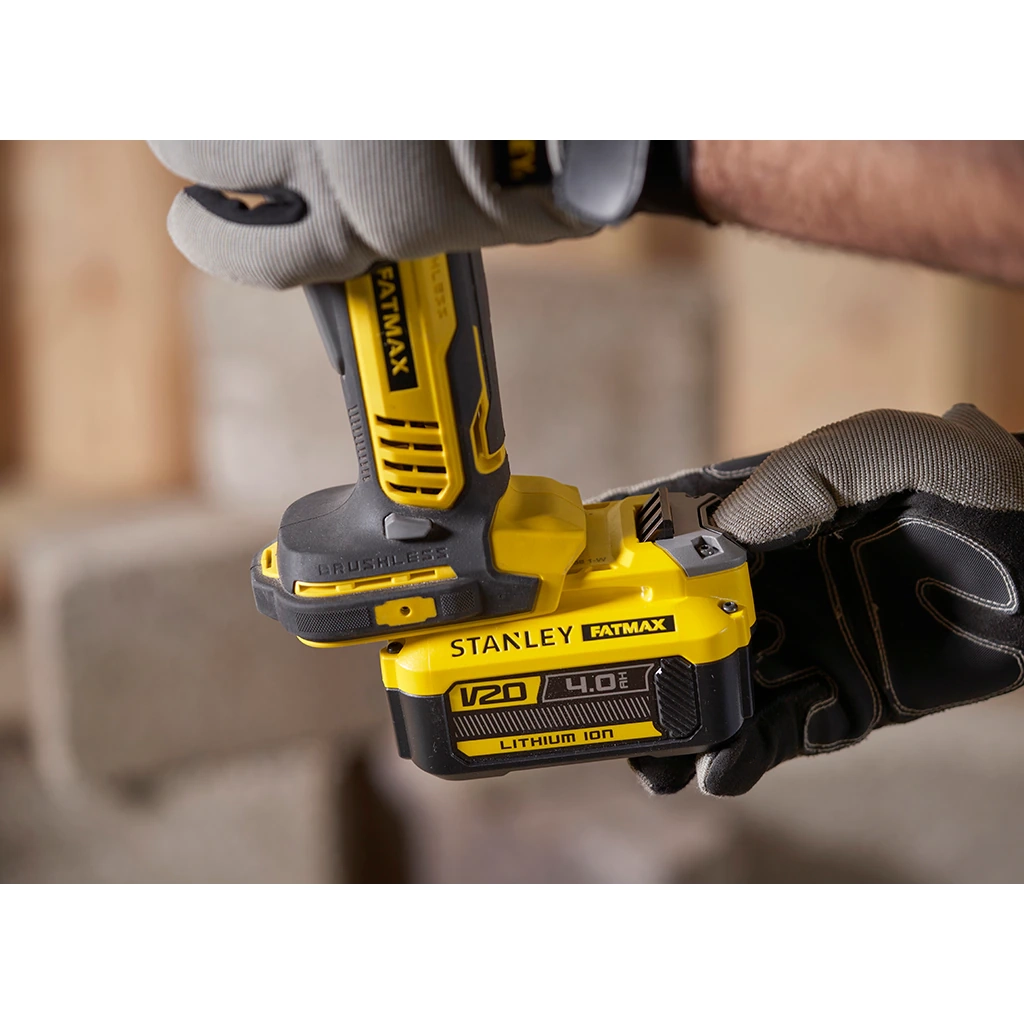 Obrázek produktu Aku úhlová bruska Stanley FatMax V20 SFMCG700B 18V 125mm bezuhlíková bez nabíječky a baterie
2