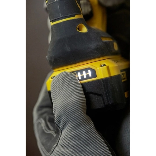 Aku kombinované kladivo Stanley FatMax V20 SFMCH900M22 18V SDS-plus 2x aku Li-Ion 4Ah (obrázek 3)