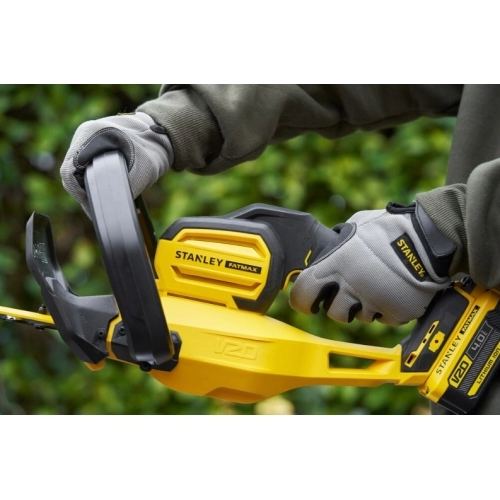AKU nůžky na živý plot 55cm Stanley FatMax V20 SFMCHT855M1 1x aku Li-Ion 4Ah (obrázek 6)