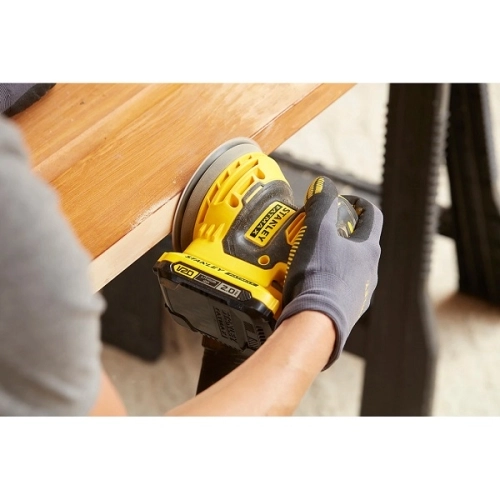 Aku excentrická bruska Stanley FatMax V20 SFMCW220D1S 125mm 1x aku Li-Ion 2Ah (obrázek 6)