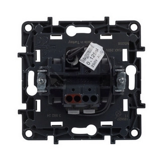 Obrázek produktu Legrand Niloé Step vypínač č.6 s podsvětlením hliník 863316 2