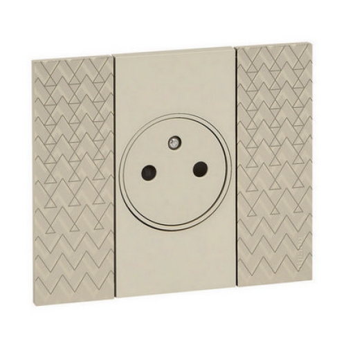 Bticino Living now zásuvka 2P+T K4142A (obrázek 9)