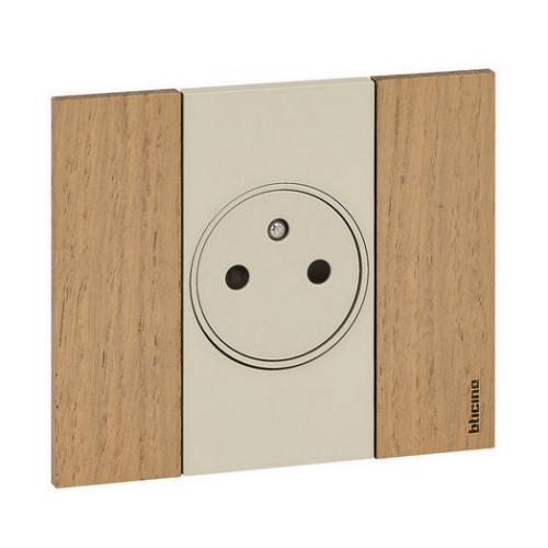 Bticino Living now zásuvka 2P+T K4142A