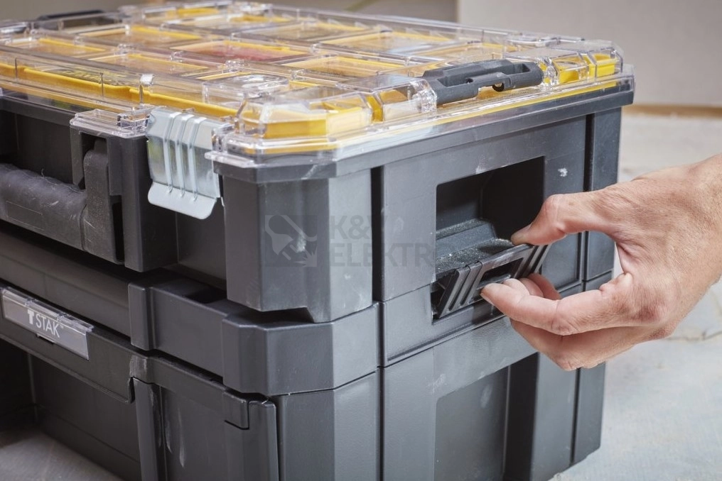 Obrázek produktu Pojízdná sada boxů na nářadí Stanley FatMax Tstak PRO-STACK FMST1-80101
1