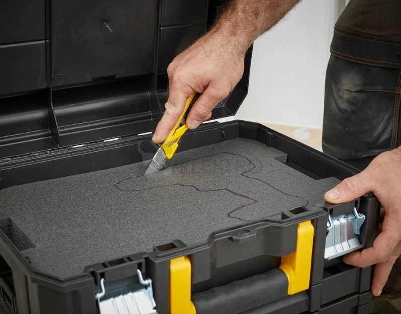 Obrázek produktu Pojízdná sada boxů na nářadí Stanley FatMax Tstak PRO-STACK FMST1-80101
6