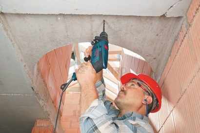 Obrázek produktu Příklepová vrtačka 700W Bosch GSB 1600 RE 0.601.218.121 8