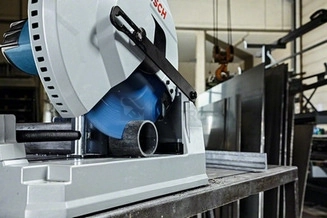 Obrázek produktu Dělicí pila na kov 305mm 2000W Bosch GCD 12 JL 0.601.B28.000 4