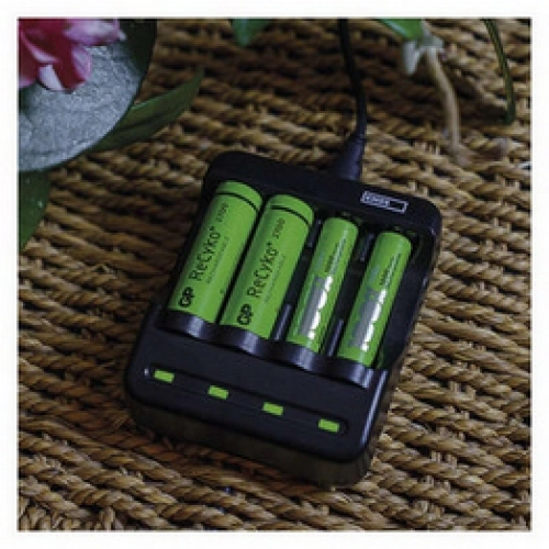 Nabíječka baterií BCN-40 EMOS N9321 (obrázek 11)