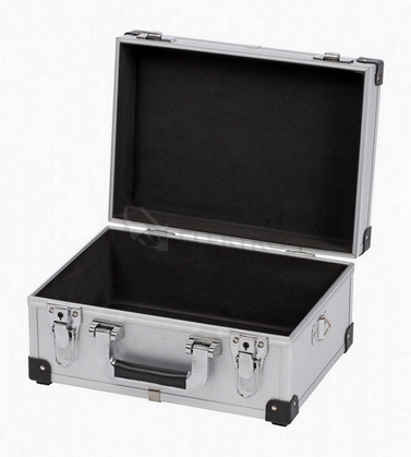 Obrázek produktu Hliníkový kufr prázdný 320x230x160mm stříbrný KREATOR KRT640106S 2