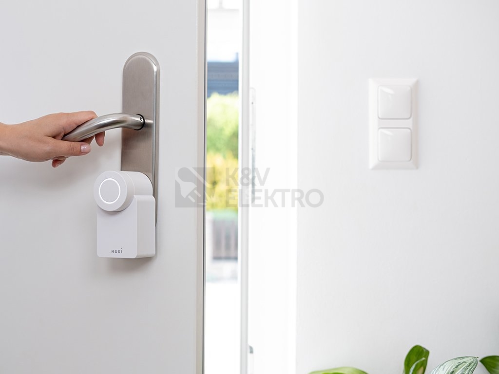 Obrázek produktu Elektronický zámek Nuki Smart Lock 3.0 Pro bílý 220673 3