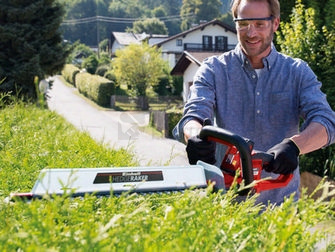 Obrázek produktu Aku nůžky na živý plot 55cm Einhell ARCURRA 18/55 3410920 bez nabíječky a baterie 3