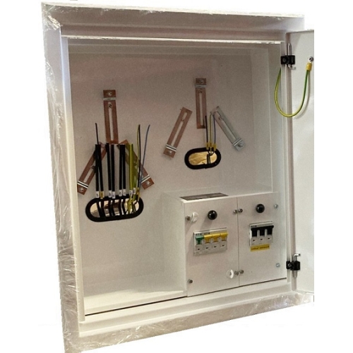 Elektroměrový rozvaděč AROVA SERVIS ES 1.1 FVE/A 25/3 pro fotovoltaiku PRE stoják bílá