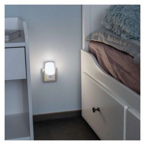 LED noční světlo EMOS P3318 s pohybovým čidlem do zásuvky (obrázek 4)