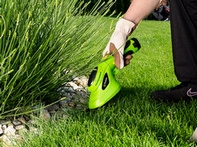 Obrázek produktu Aku nůžky na trávu a keře Fieldmann FZN 4101-A 3,6V 1,3Ah 50001964 1